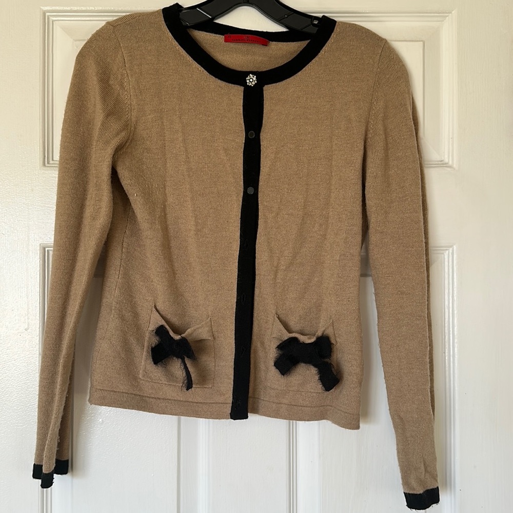 Carolina Herrera sweater